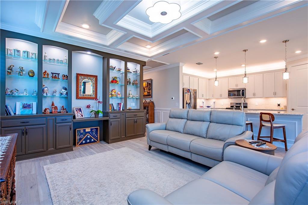 VENTANA POINTE - Residential