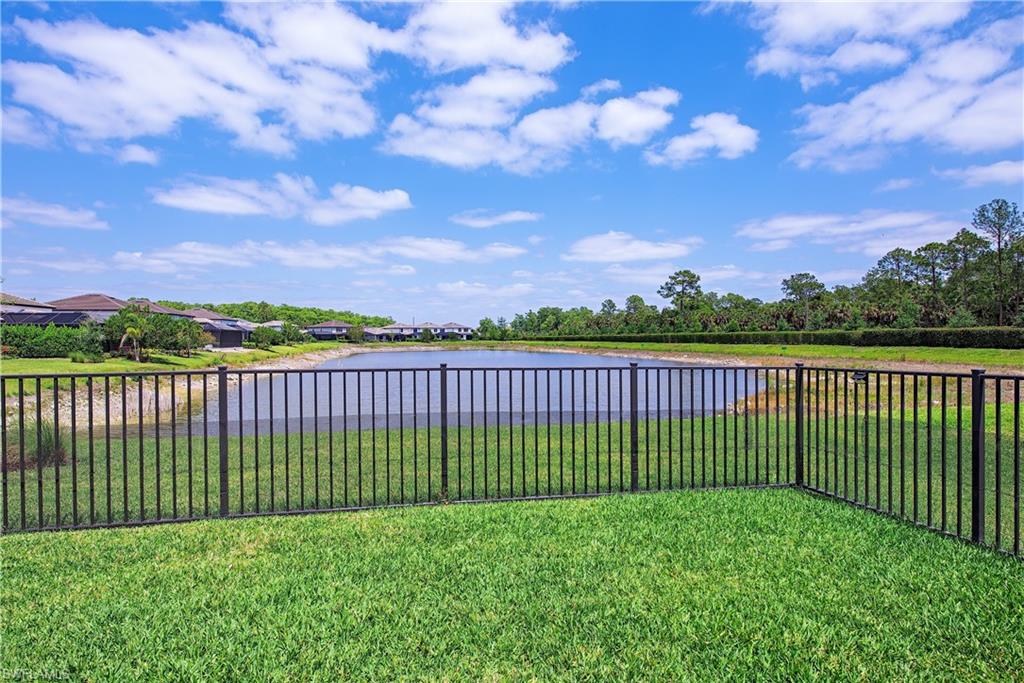 VENTANA POINTE - Residential