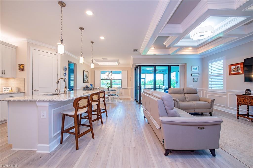 VENTANA POINTE - Residential