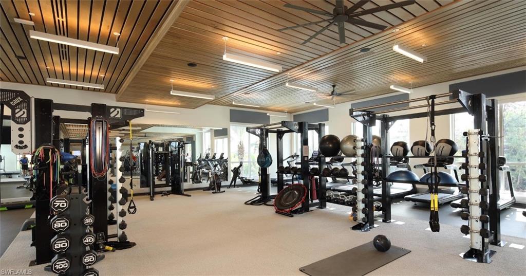 COURTSIDE COMMONS - Residential