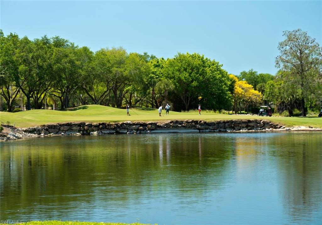 COURTSIDE COMMONS - Residential