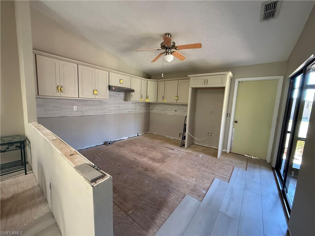 ISLAND PARK VILLAGE - Residential