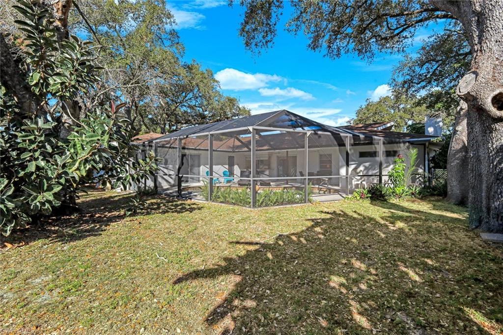 SEMINOLE ESTATES - Residential