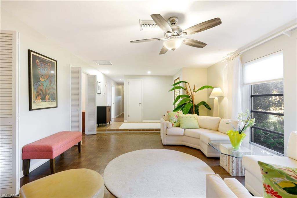 SEMINOLE ESTATES - Residential