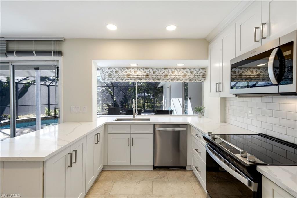 SEMINOLE ESTATES - Residential