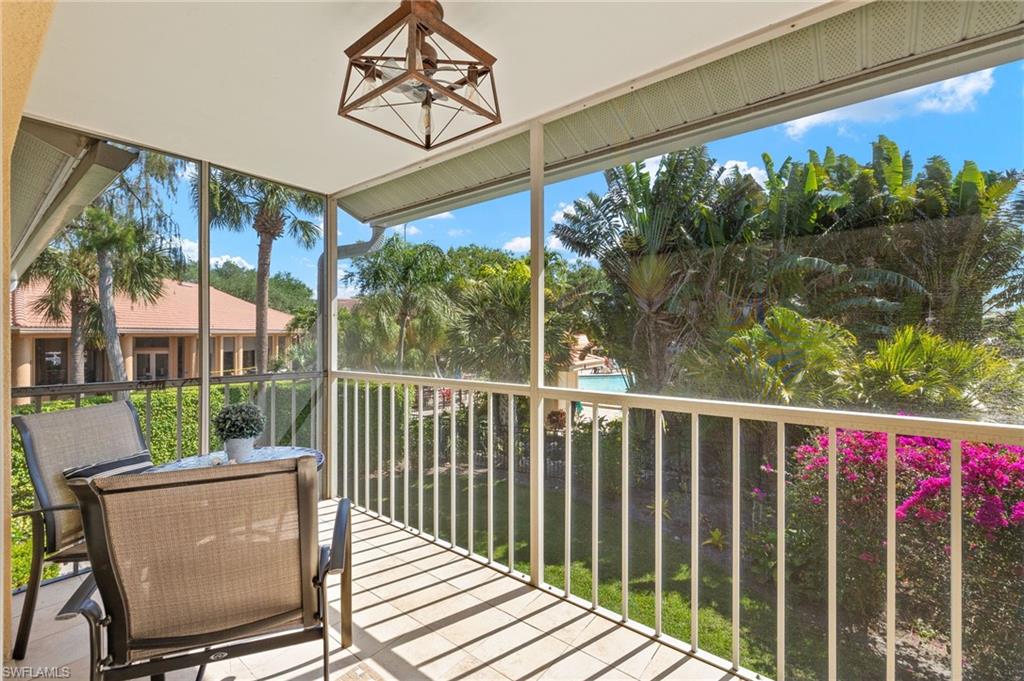 FALLING WATERS - Residential