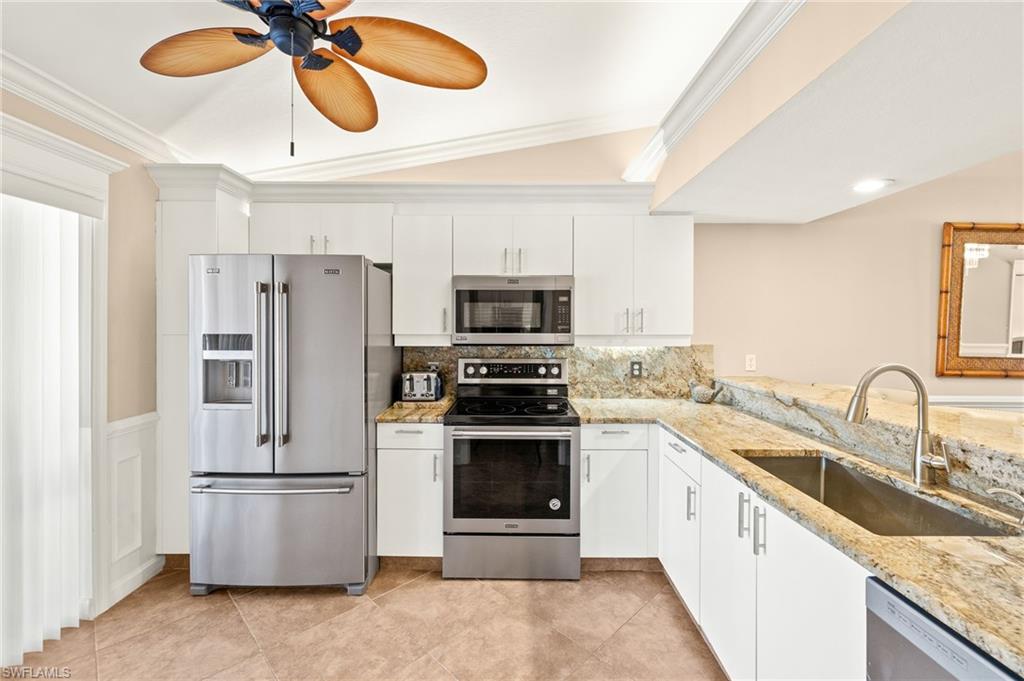 FALLING WATERS - Residential