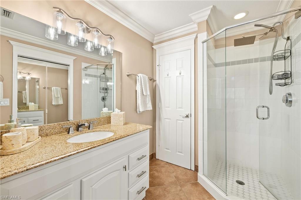 FALLING WATERS - Residential