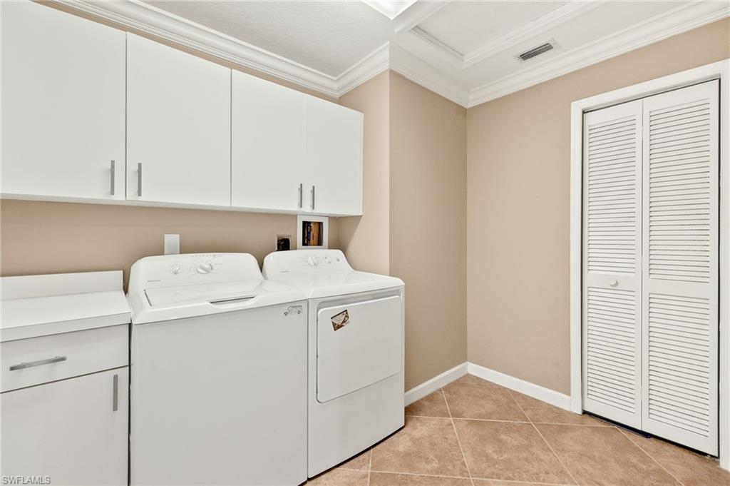 FALLING WATERS - Residential