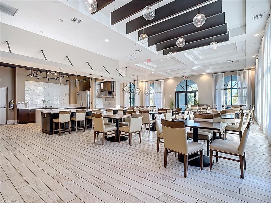 MAPLE RIDGE - Residential