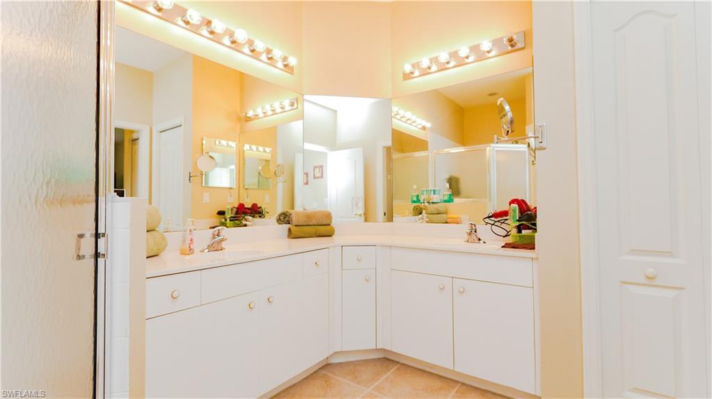 STONEYBROOK - Residential