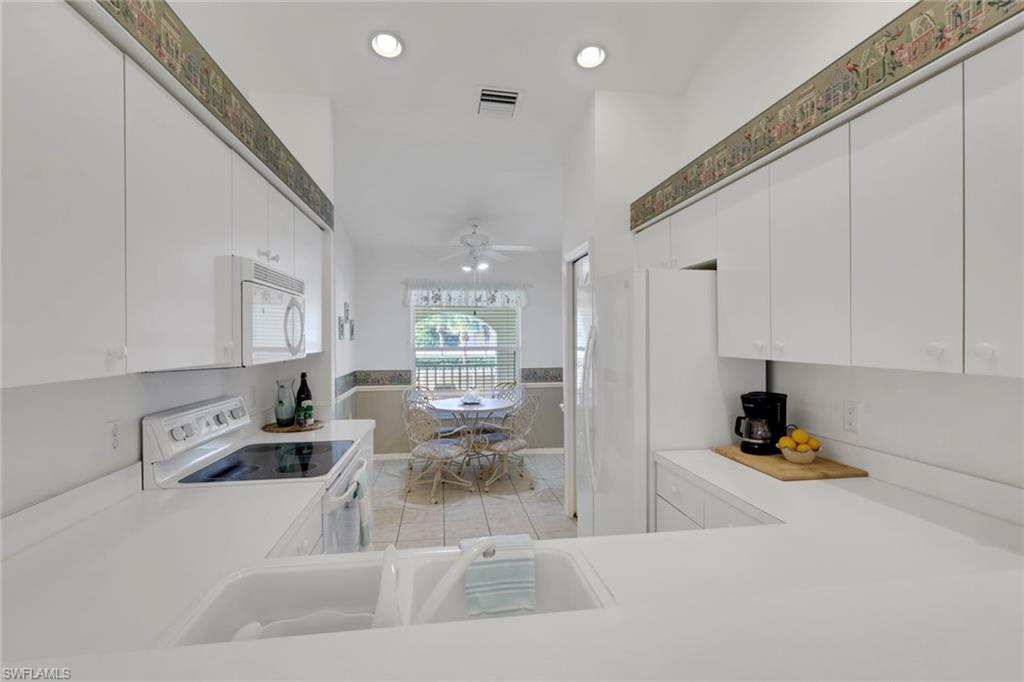 STONEYBROOK - Residential