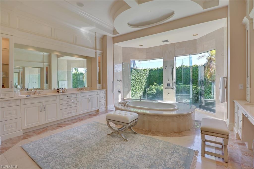 SWEET BAY - Residential