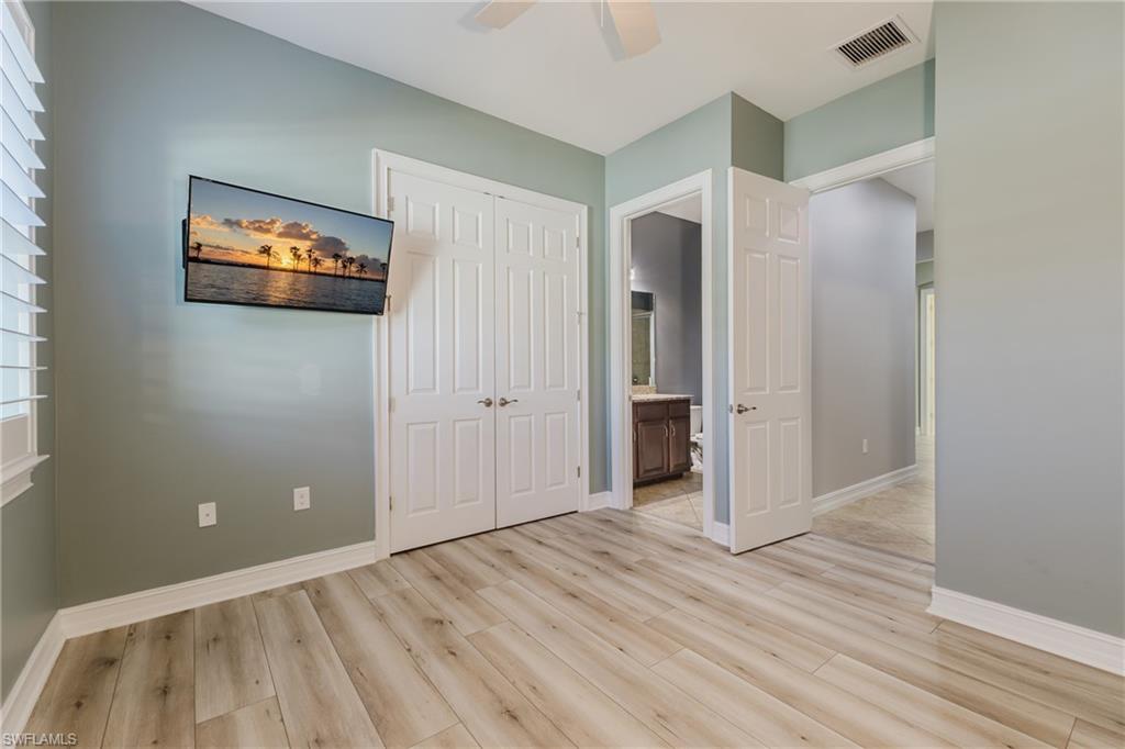 ENTRADA - Residential