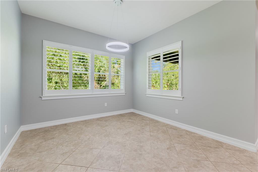 ENTRADA - Residential