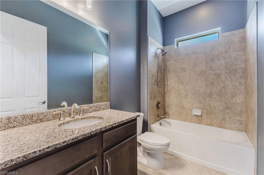 ENTRADA - Residential