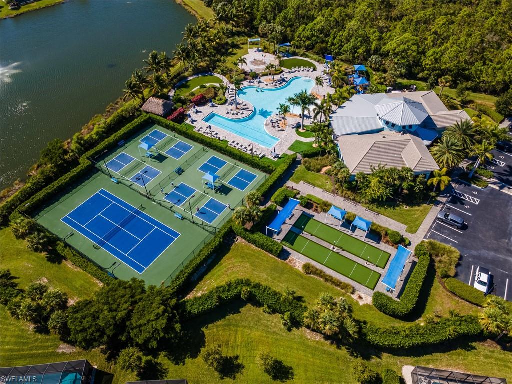 ENTRADA - Residential