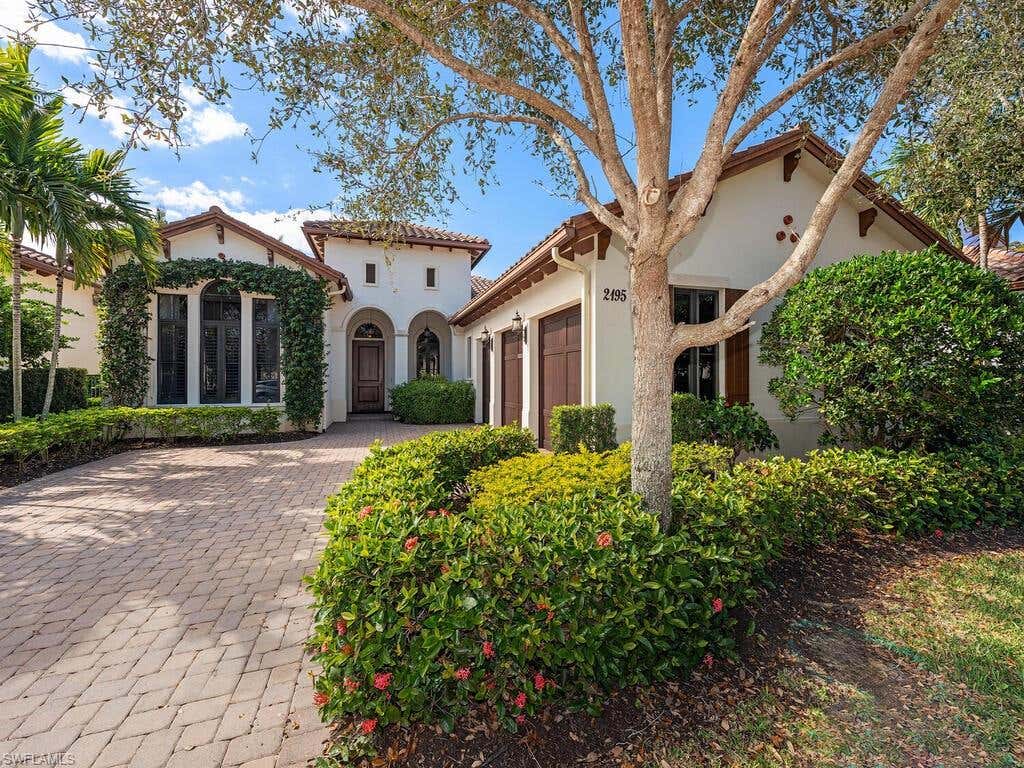 Photo of 2195 RESIDENCE CIR, NAPLES, FL 34105 (MLS # 224012462)