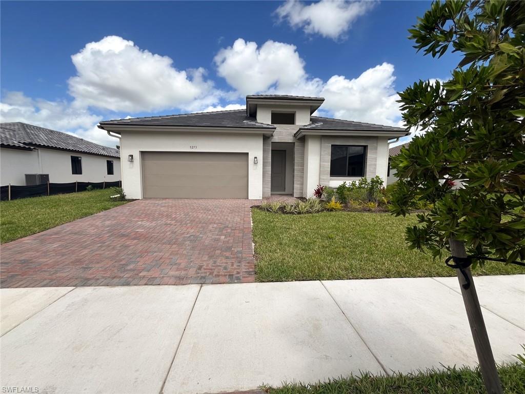 MAPLE RIDGE - Residential