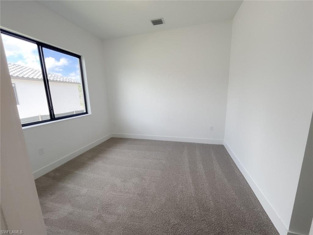 MAPLE RIDGE - Residential