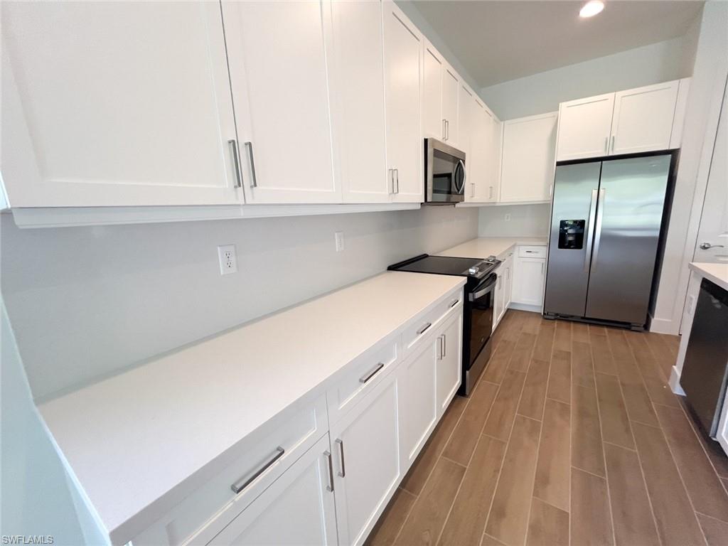 MAPLE RIDGE - Residential