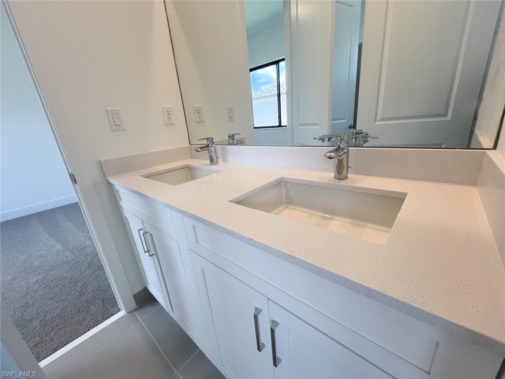 MAPLE RIDGE - Residential