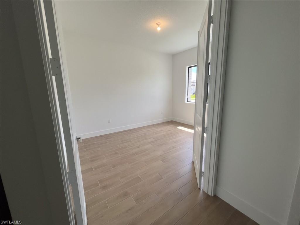 MAPLE RIDGE - Residential