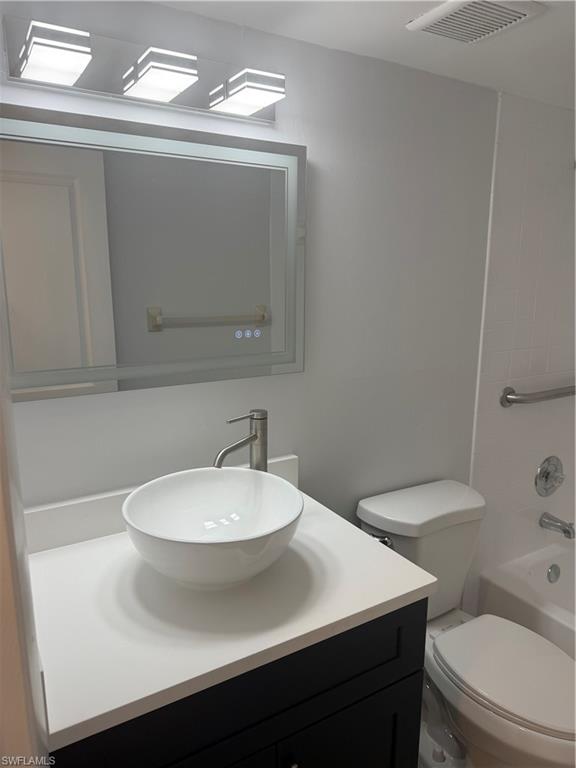 ROYAL HAWAIIAN CLUB - Residential