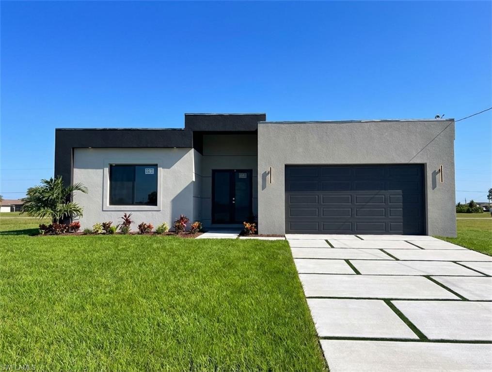 CAPE CORAL - Residential Lease