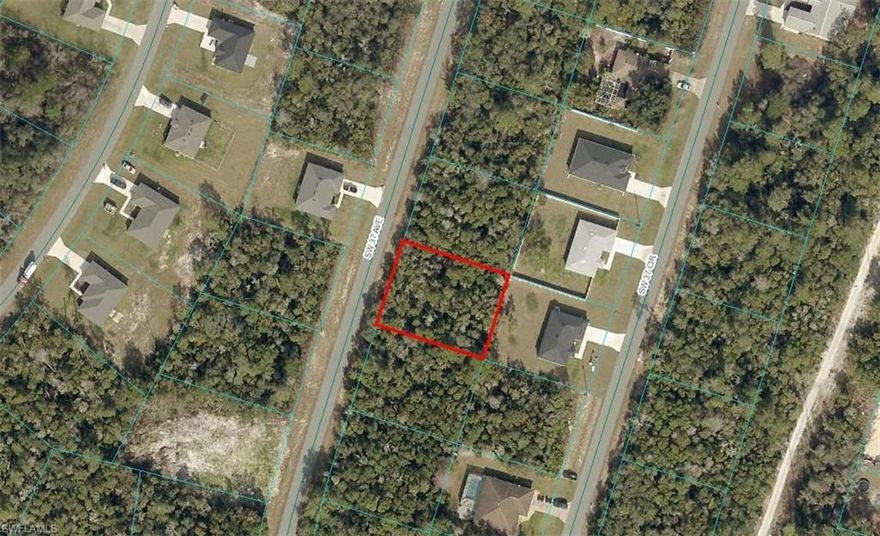A VACANT LOT IN MARION OAKS IN MARION COUNTY!!!
