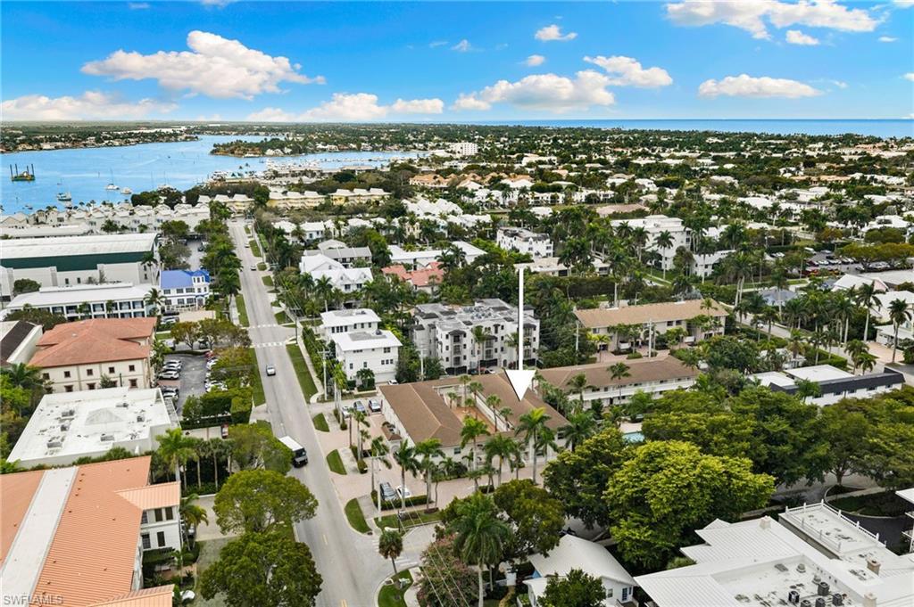 CASTLETON GARDENS - Residential