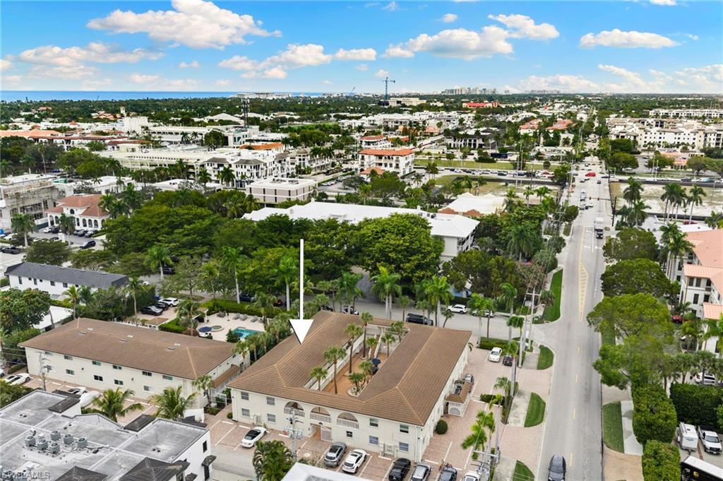 CASTLETON GARDENS - Residential