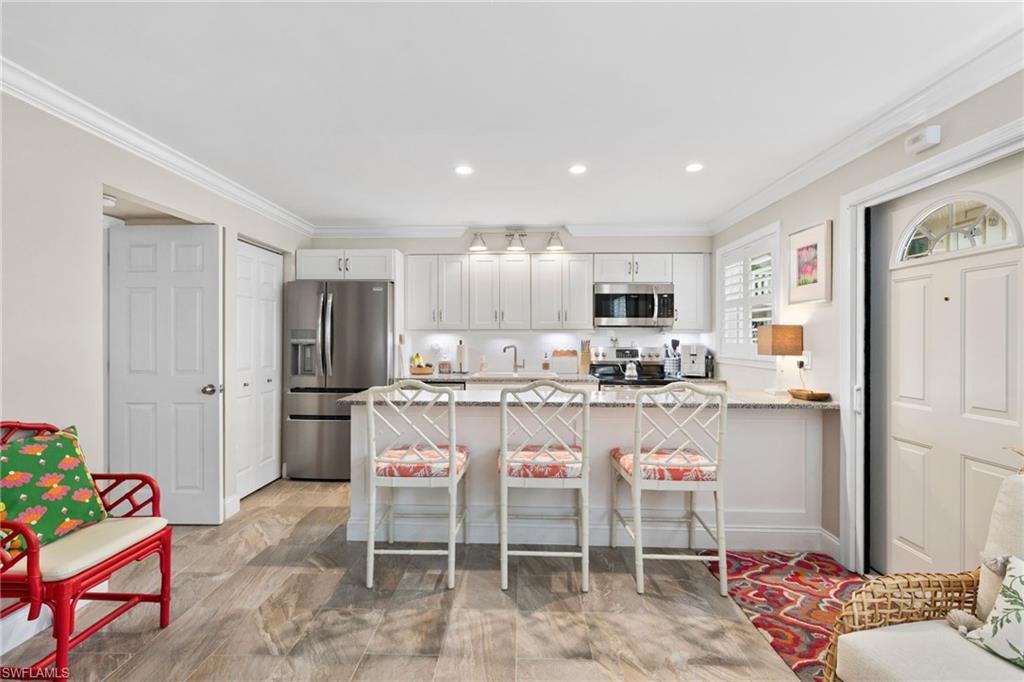 CASTLETON GARDENS - Residential