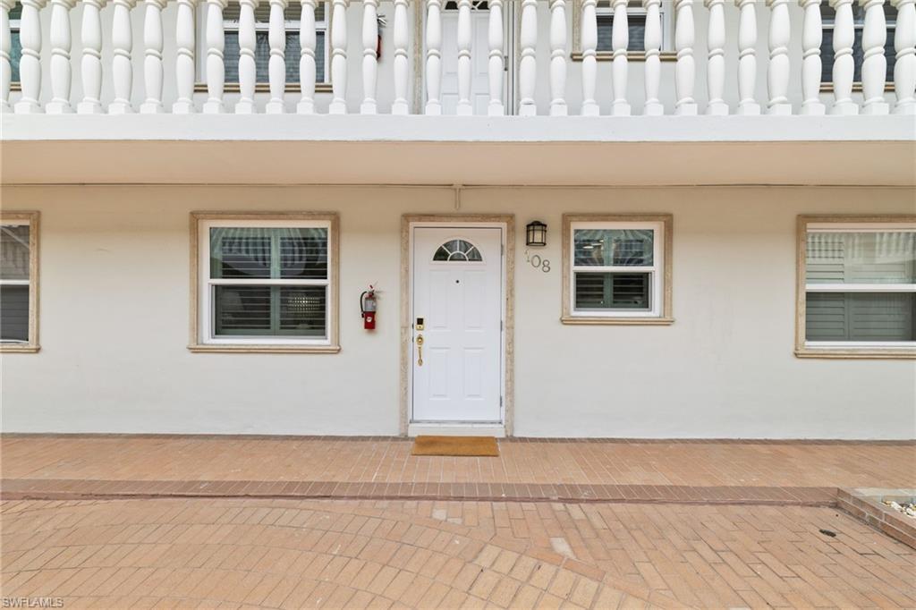 CASTLETON GARDENS - Residential