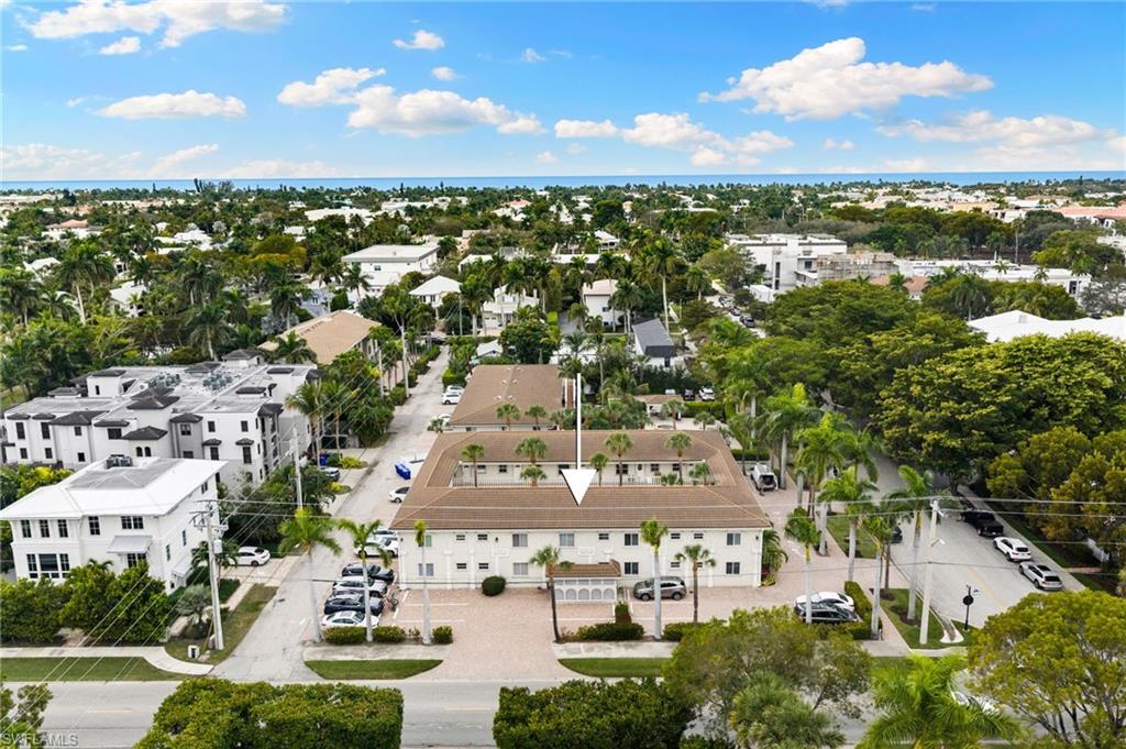 CASTLETON GARDENS - Residential