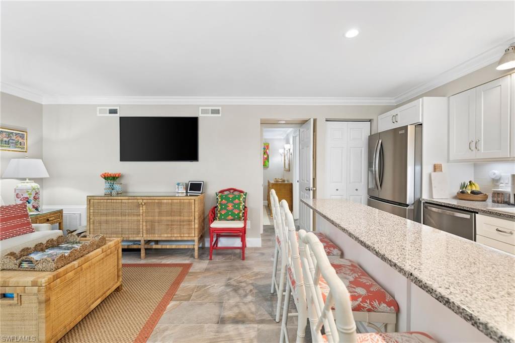 CASTLETON GARDENS - Residential