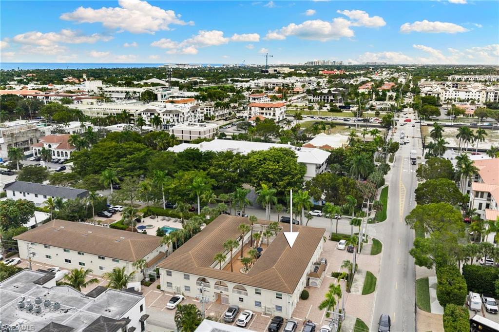 CASTLETON GARDENS - Residential