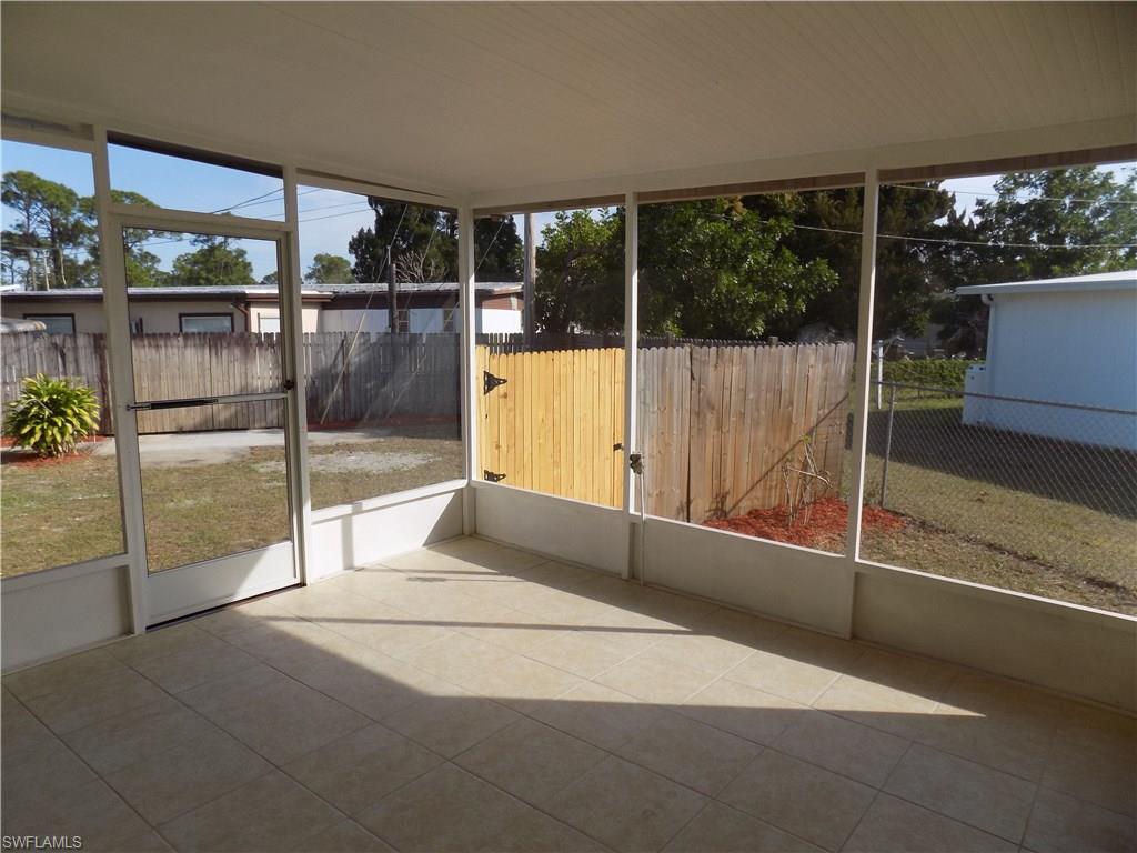 PEACEFUL PINES MOBILE VIL - Residential