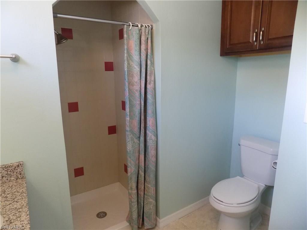 PEACEFUL PINES MOBILE VIL - Residential