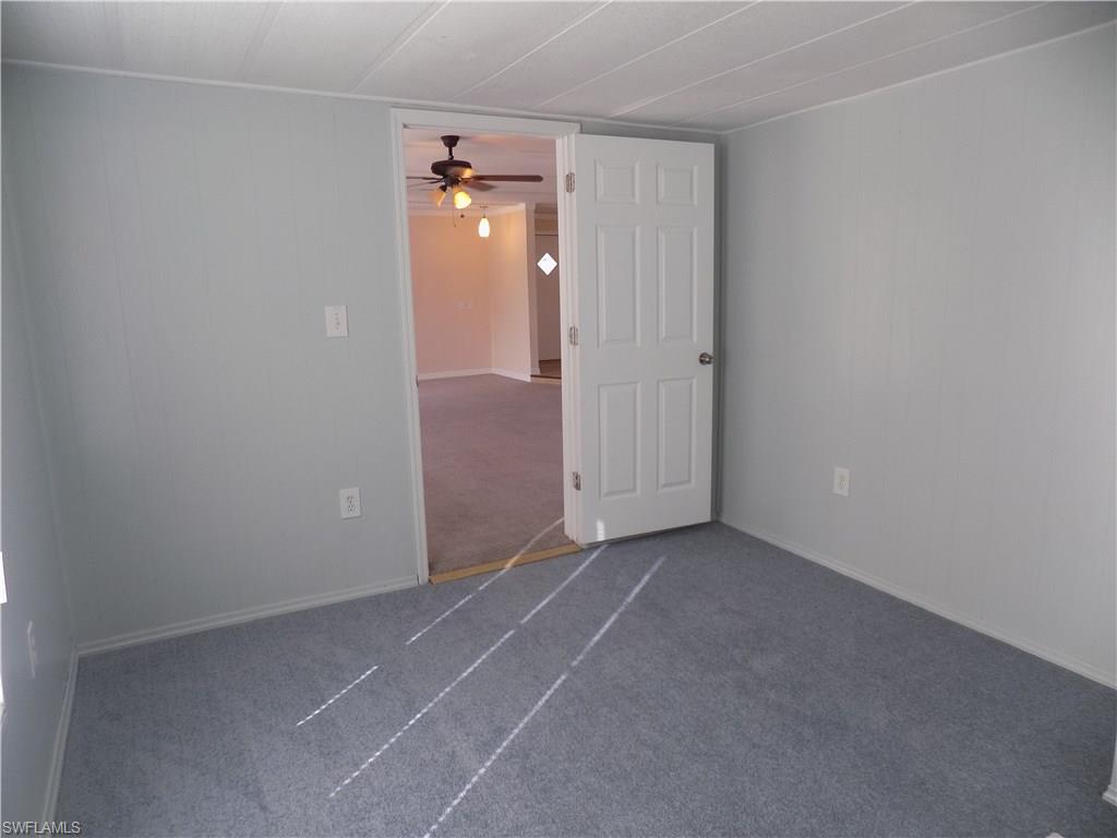 PEACEFUL PINES MOBILE VIL - Residential