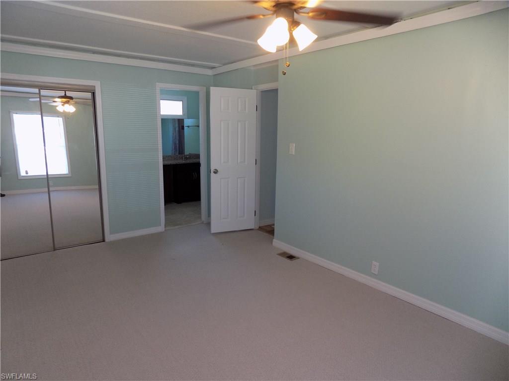 PEACEFUL PINES MOBILE VIL - Residential