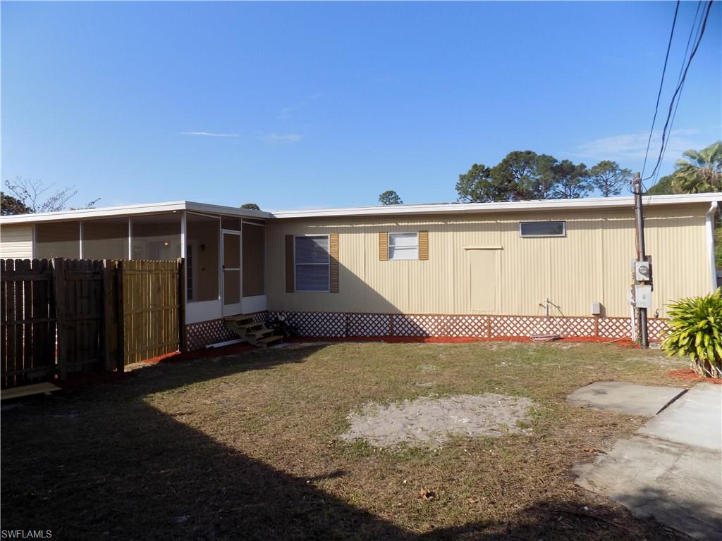 PEACEFUL PINES MOBILE VIL - Residential