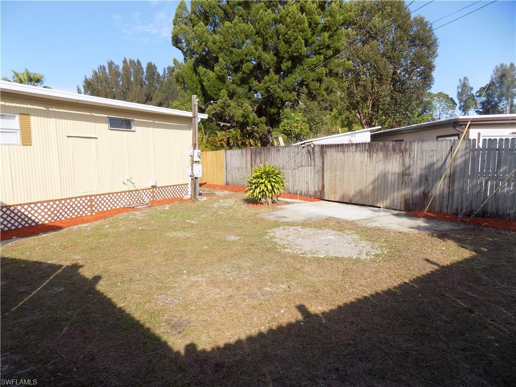 PEACEFUL PINES MOBILE VIL - Residential