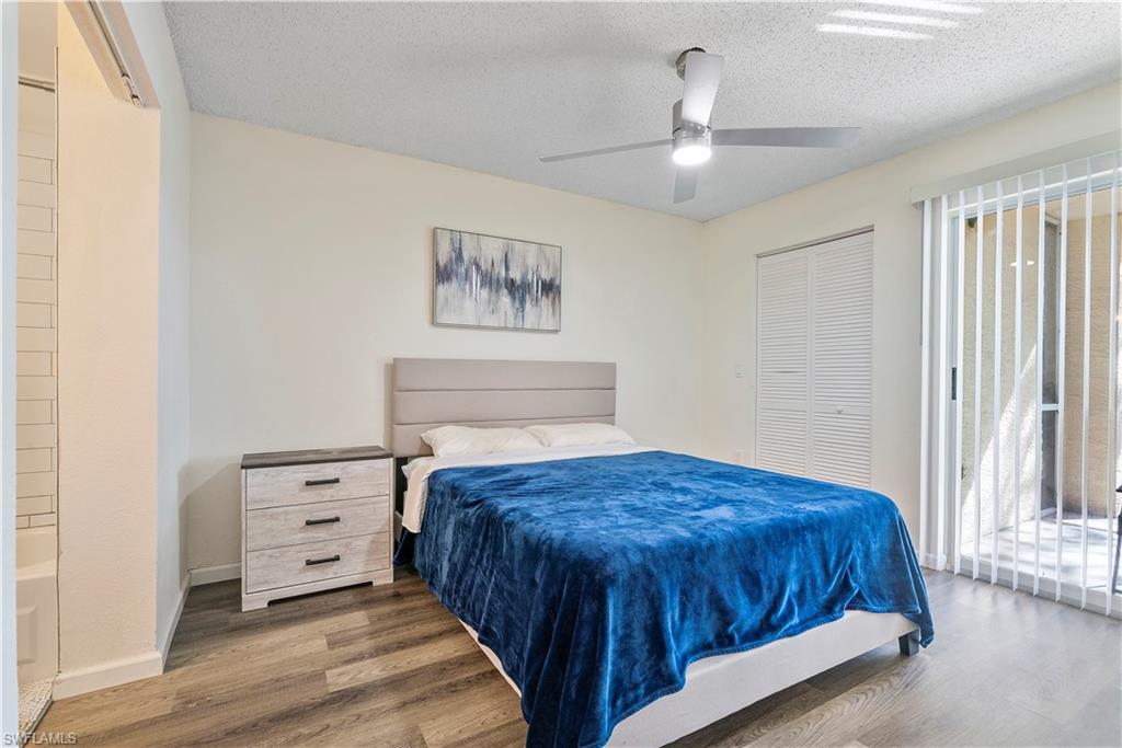 VENETIAN PALMS - Residential