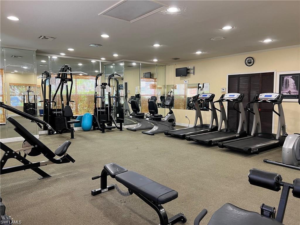 VENETIAN PALMS - Residential