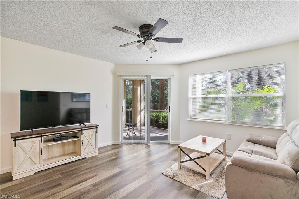 VENETIAN PALMS - Residential