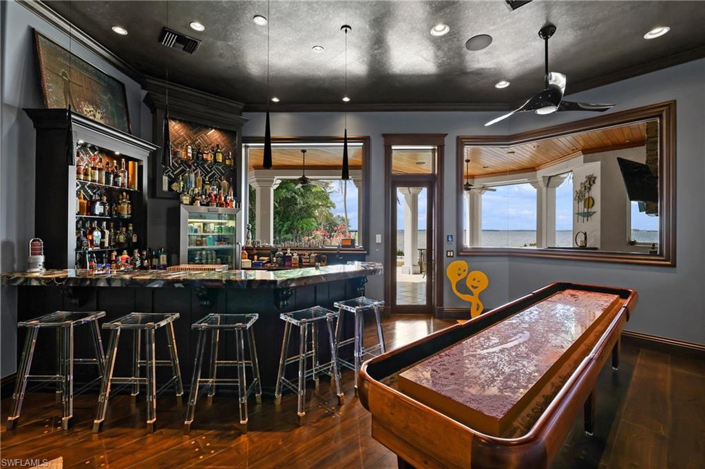 LYNNS ADD - Residential