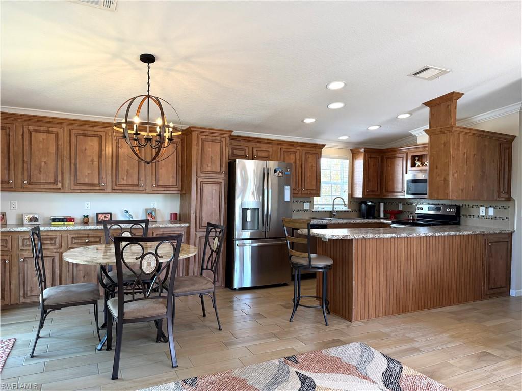 RIVERWOODS PLANTATION - Residential