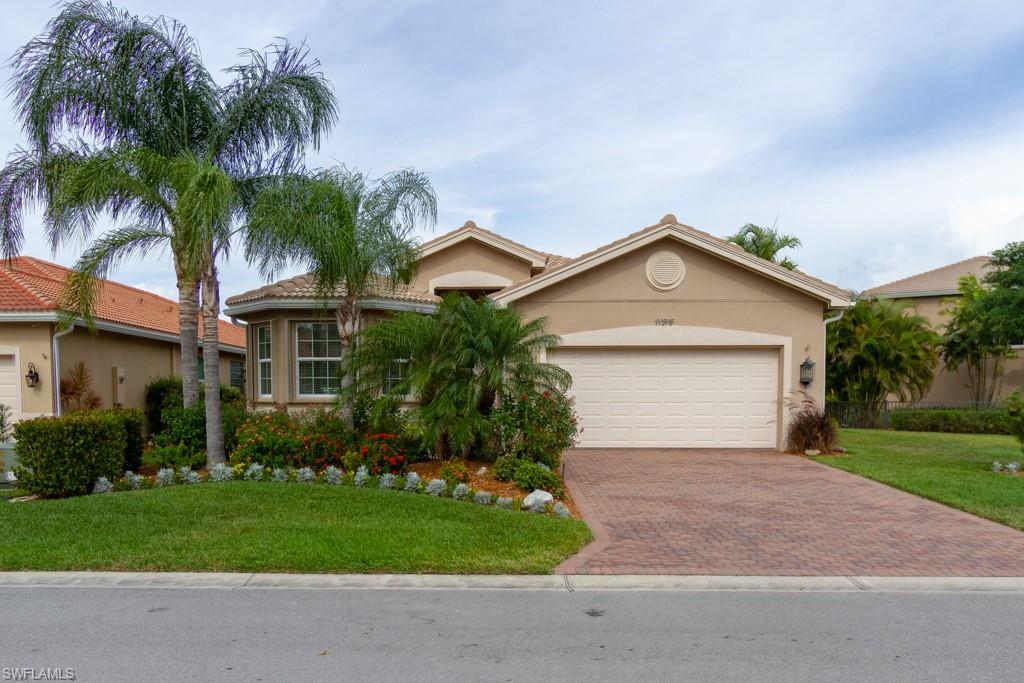 BOTANICA LAKES - Residential