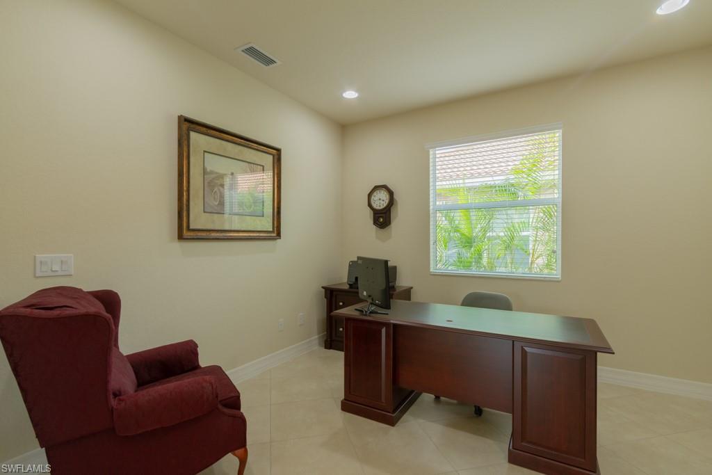 BOTANICA LAKES - Residential